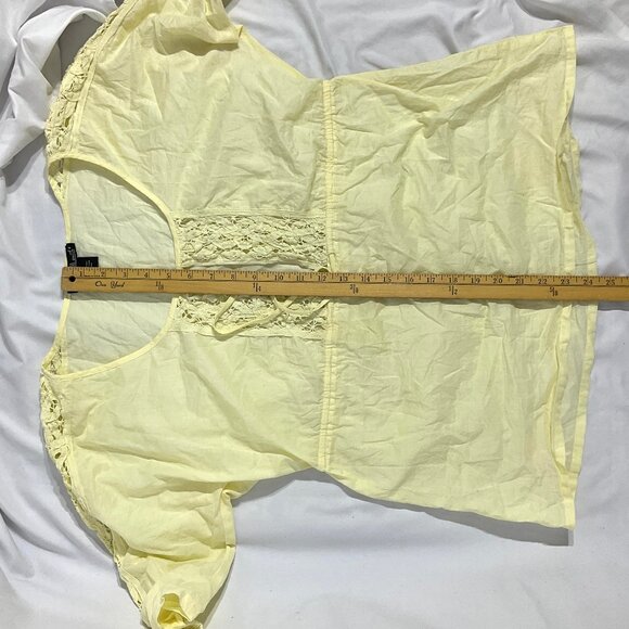 Yellow Flowy 3/4 Sleeve Top Sz Med Willi Smith - Picture 8 of 11